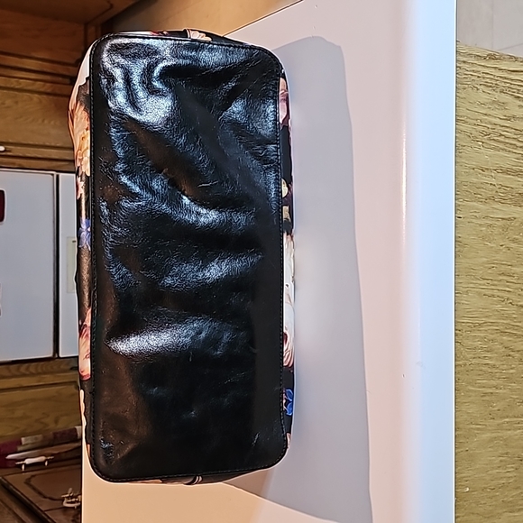 Badgley Mischka Victoria Floral Leather Tote - Picture 5 of 8